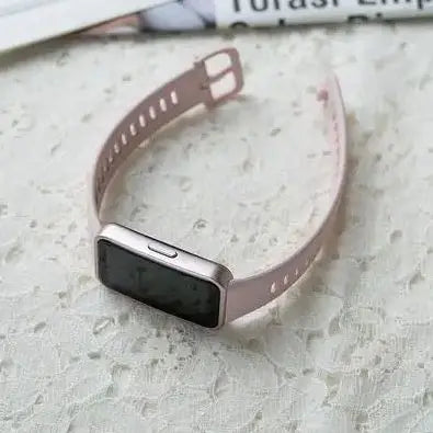 https://ae-pic-a1.aliexpress-media.com/kf/Sfe597200b8474b249c5582d18588b016V.jpg
